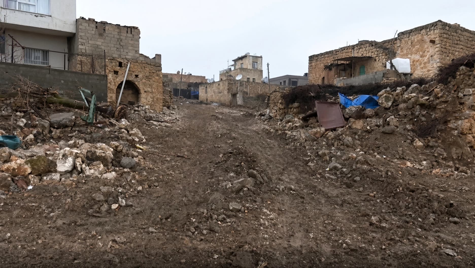 Ji bo Pêvajoya Aştiyê şertê sereke: 'Divê gundên ku hatine şewitandin ji nû ve bêne avakirin'