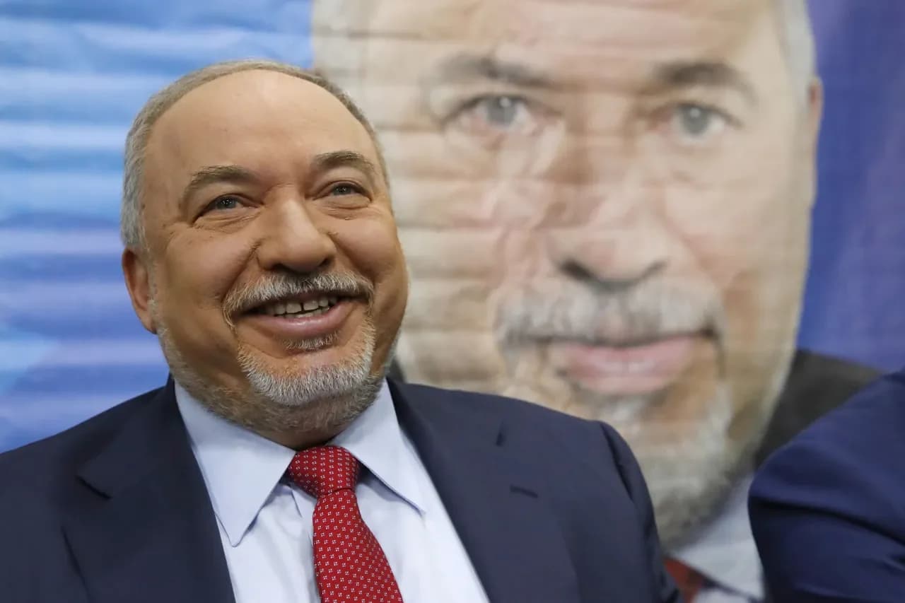Netanyahu’nun rakibinden seçim açıklaması: Büyük farkla öndeyiz