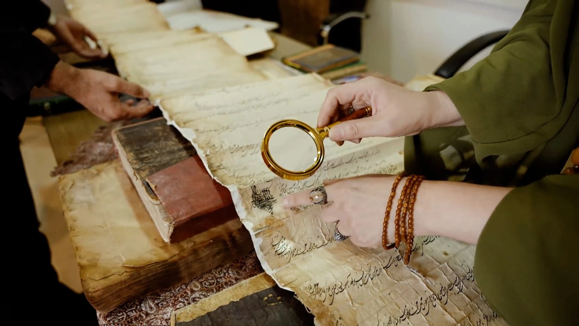 Joint project preserves more than 4,000 historic manuscripts in Sulaimani
