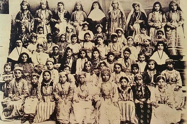 Di wêjeya Kurdî de rola jinan