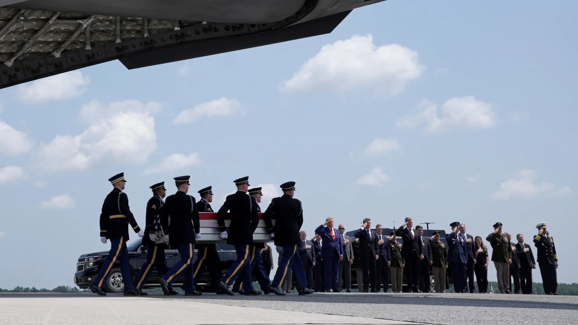 Pentagon duyurdu: Bölgede 2 ABD askeri daha hayatını kaybetti