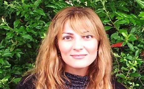 Bayan Azizi. 