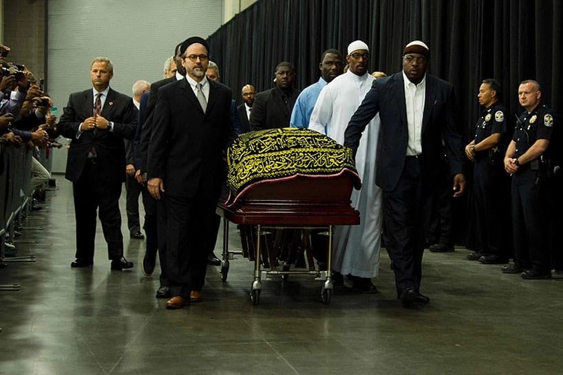 Boksorê navdar Muhammed Ali Clay bi axê hat spartin
