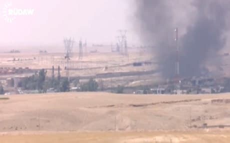 Iraqi army waits for Qayara bridge repair before final push to retake town