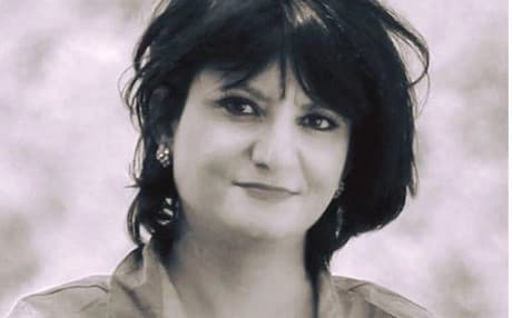 دیموكراسی بە دەم رەشەباوە 
