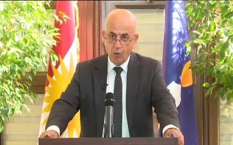 Gorran spokesman Shorsh Haji reads a statement in Sulaimani on June 10, 2017. Photo: Rudaw TV