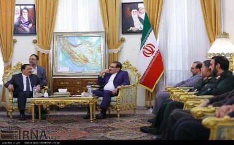 Iraqi Defense Minister Erfan al-Hayali [L] meets with the Secretary of Iran's Supreme National Security Council, Ali Shamkhani, in Tehran on July 22, 2017. Photo: IRNA