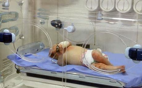 بەڤیدیۆ؛ لە دیالە کۆرپەیەک لە بیاباندا فڕێدەدرێت 