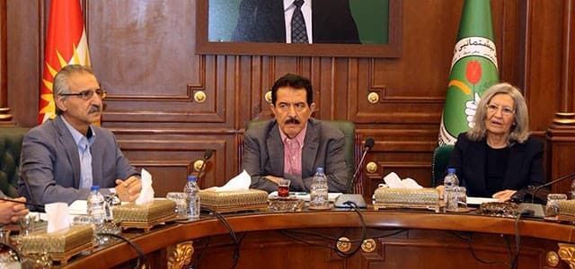 From left to right, members of the PUK politburo office: Mala Bakhtiyar, Kosrat Rasul and Hero Ibrahim Ahmad, take part in a party meeting on October 24, 2017 following the fall of Kirkuk. Photo: Mala Bakhtiyar facebook account 