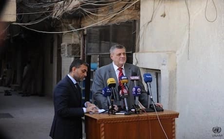Special Representative of the United Nations (UN) in Iraq Jan Kubis speaks to reporters following a meeting with Shiite cleric Grand Ayatollah Ali al-Sistani during his visit to the city of Najaf on November 29, 2017. Photo: UNAMI