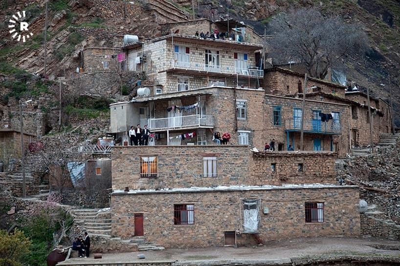 گوندی مێژوویی زەردوویی پاوە
