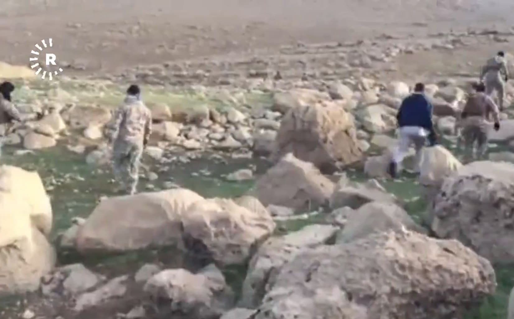 Asayesh investigate suspected ISIS hideout in the Hamrin mountains. Photo: Rudaw