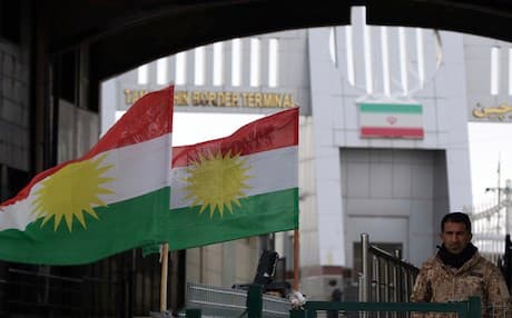 A security guard is seen at the Iran-Iraq border crossing of Haji Omran on Jan. 3, 2018, one day after two  border posts were reopened between Iraqi Kurdistan and the Islamic republic. AFP file photo