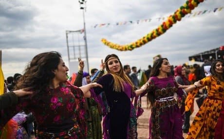 People celebrate Newroz in the southeastern city of Diyarbakir on March 21, 2017. Photo: Bulent Kilic | AFP