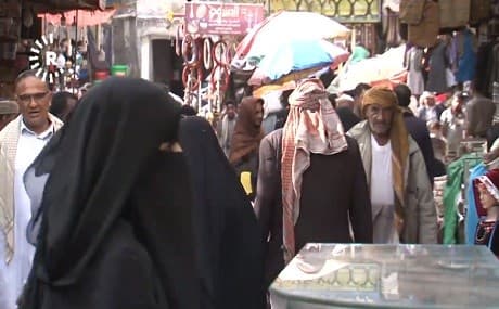 Sanaa residents struggle with spiraling cost of basic goods amid siege conditions. Photo: Rudaw