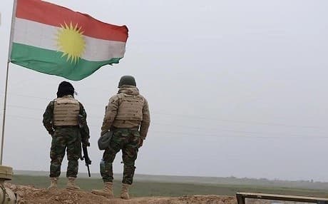 A pair of Peshmerga on the Makhmour front during the war against ISIS. File photo: Farzin Hassan/Rudaw
