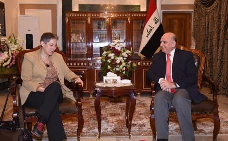 Marta Ruedas, United Nations Deputy Special Representative of the United Nations Secretary General (L), meets with Fuad Hussein, Iraq’s Minister of Finance, at his office in Baghdad, December 1, 2018. Photo: Iraqi Ministry of Finance / social media 