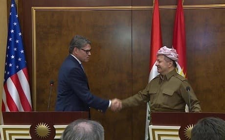 US Energy Secretary Rick Perry (L) shakes hands with KDP leader Masoud Barzani in Erbil on December 11, 2018. Photo: Rudaw