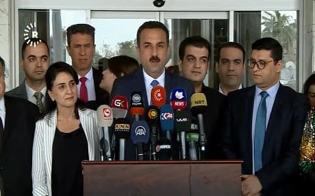 Umed Khoshnaw, the leader of the KDP bloc in the Kurdistan region parliament, addresses reporters outside of the building on March 28, 2019. Photo: Rudaw video