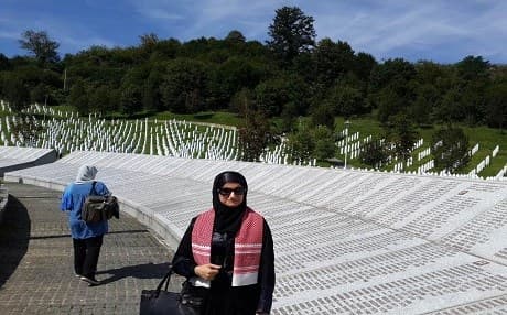 Hedar Zubir Barzani visits a cemetery for the victims of genocide in Bosnia in 2014. Photo: Hedar Barzani