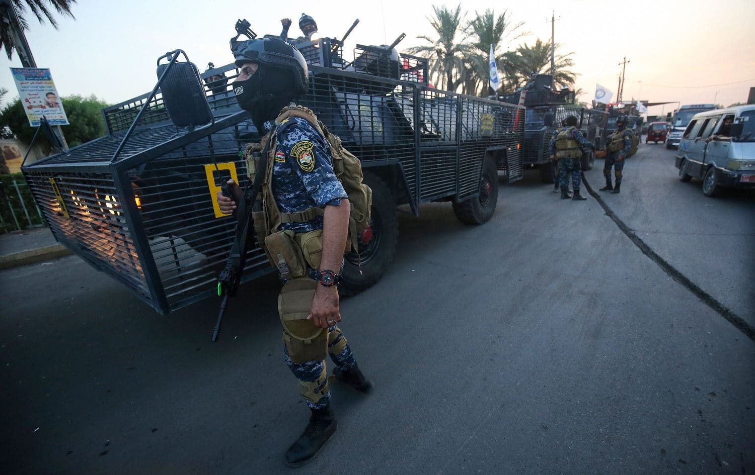  Iraqi police are seen deployed in Sadr City, Baghdad on October 7, 2019. Photo: AFP / Ahmad Al-Rubaye