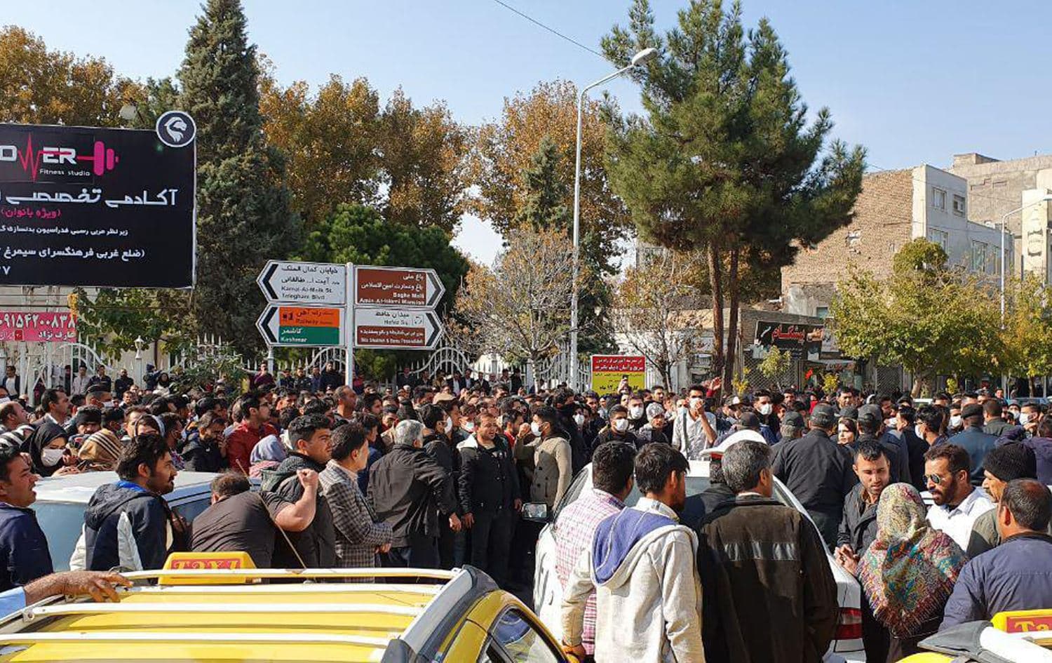 Iranians protests fuel price hikes in Nishapur city, Khorasan Razavi province on November 16, 2019. Photo: protester channels on Telegram