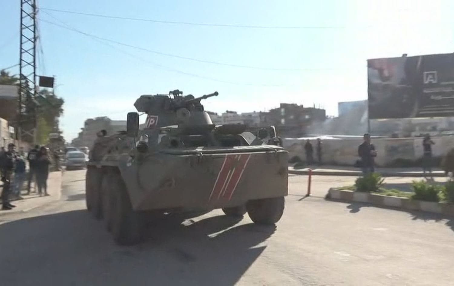 Russian military police arrive at the scene of a shooting incident in downtown Qamishli, northern Syria, April 4, 2020. Photo: Rudaw / TV