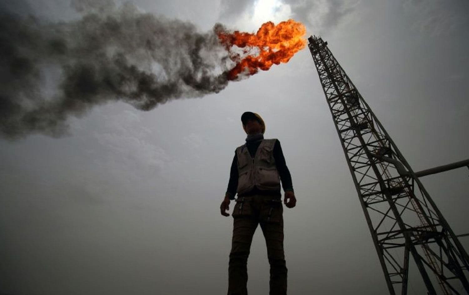 Iraq's Oil Ministry announced reduced production but higher revenues in July. File photo: Haidar Mohammed Ali/AFP