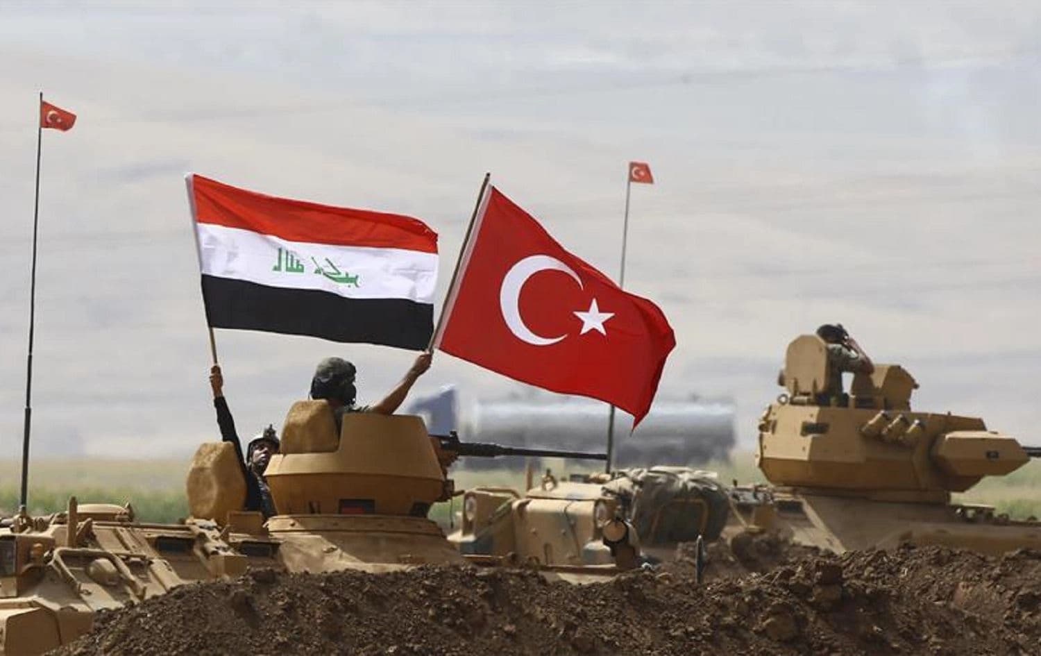 Turkish and Iraqi Armed Forces launch a joint military exercise on the Turkish-Iraqi border following a controversial referendum in northern Iraq, in Silopi district of Sirnak province, Turkey on September 26, 2017. Photo: Fatih Aktaş / AA
