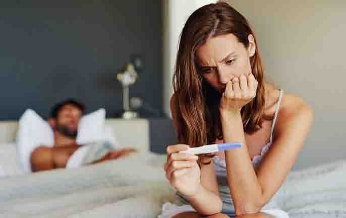 یەکێک لە رێگەکان بۆ رێگریی لە سکپڕی بەکارهێنانی کۆندۆمە. وێنە: Istock