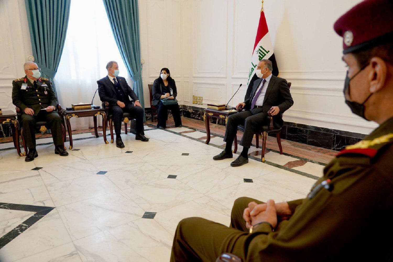 PM Kadhimi meets with Turkish Defense Minister Hulusi Akar in Baghdad on January 18, 2020. Photo: PM's office
