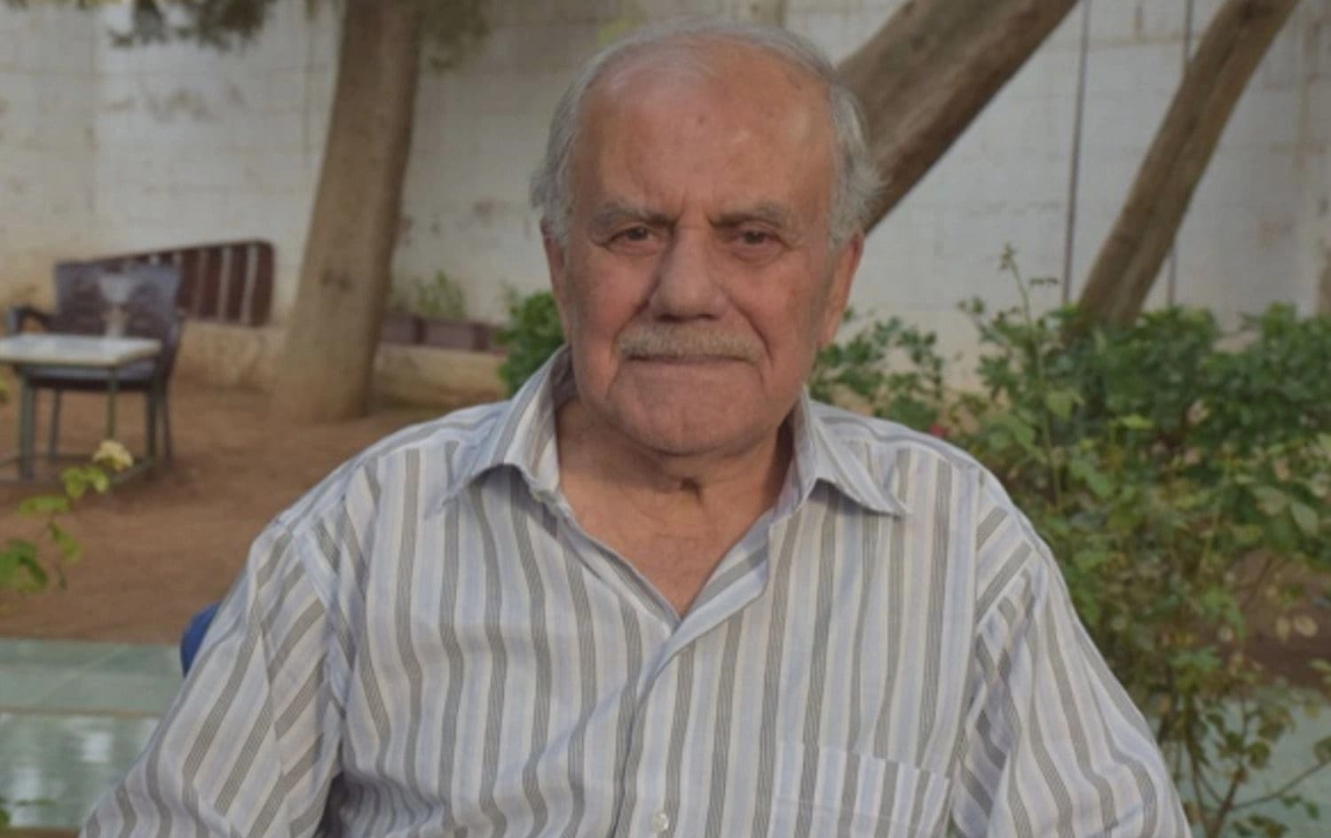 Yûsif Dîbo ji sala 1957an ve karê siyasî dikir