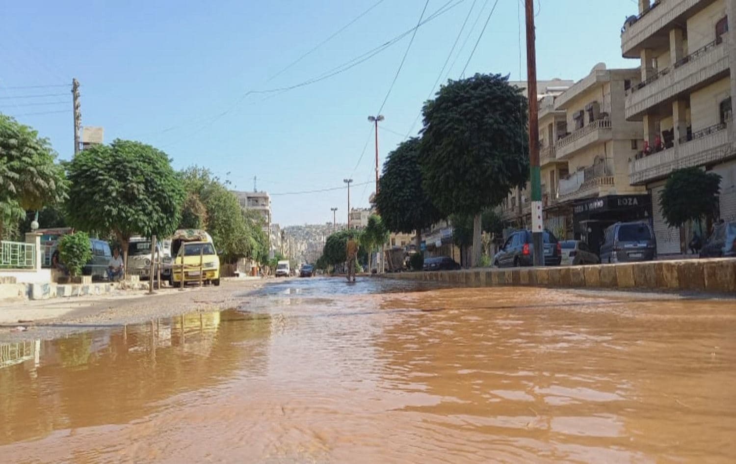 Li cadeyên Efrînê lehî rabû