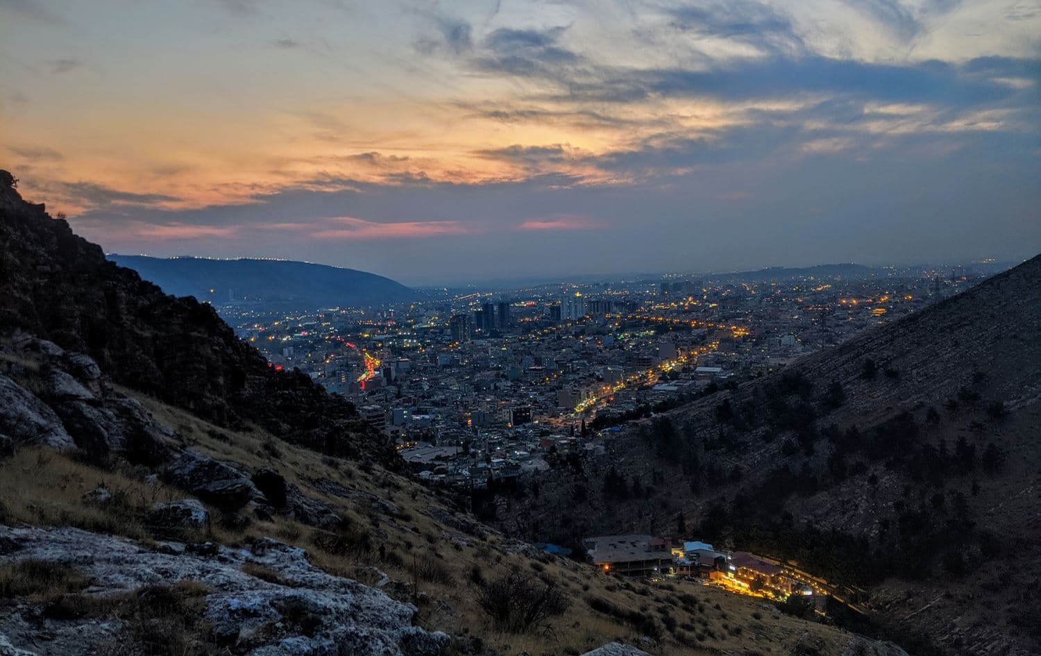 Sunset in Duhok, November 1, 2019. Photo: Zane Wolfang
