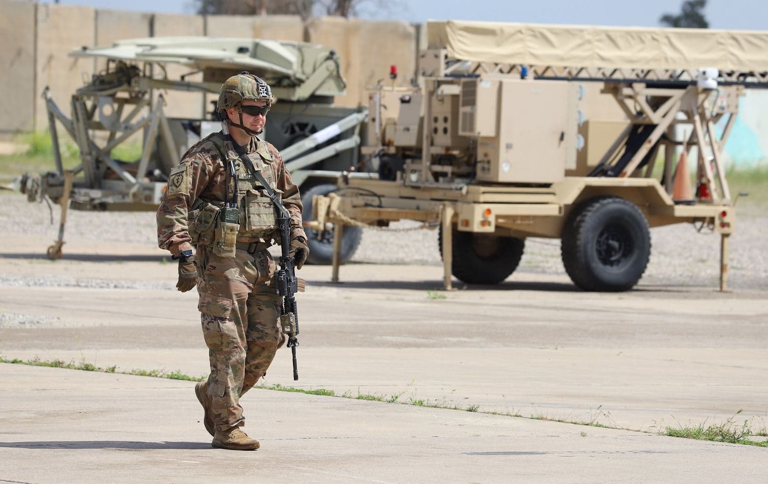 A US soldier walks in Kirkuk's K1 base on March 29, 2020, the day the base was handed over to Iraqi security forces. File photo: Fazel Hawramy/Rudaw