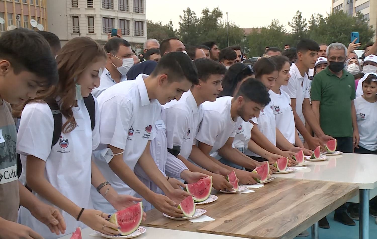 Diyarbakir promotes unique watermelons with traditional festival