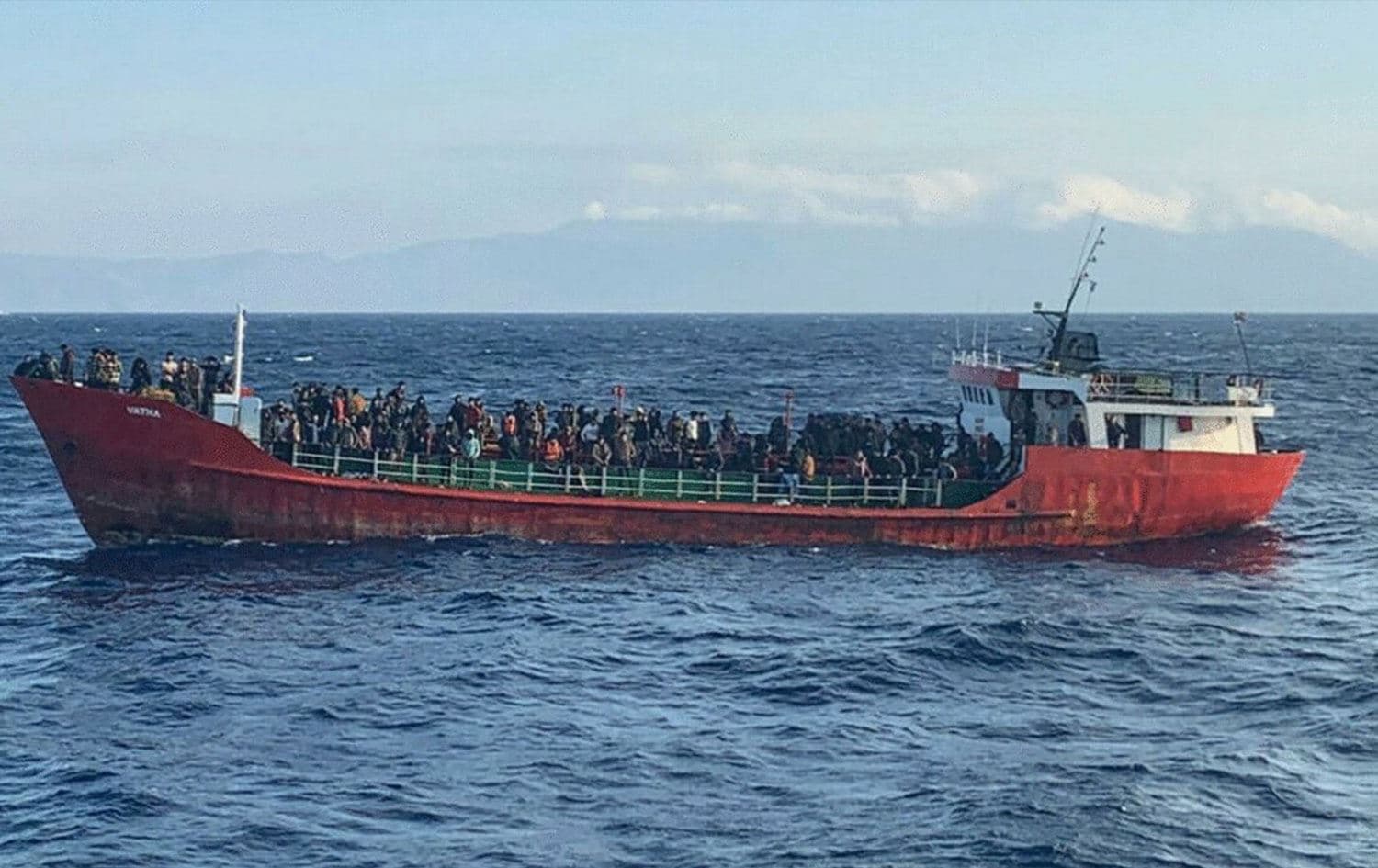 A ship carrying migrants during a rescue operation off the island of Crete, Greece. Date: October 29, 2021. Photo: AFP