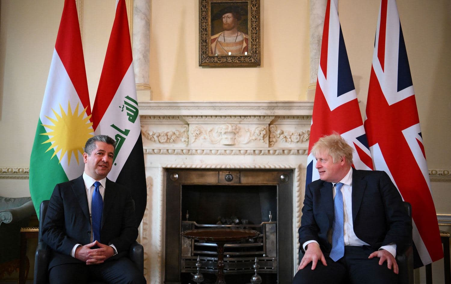 From left: KRG PM Masrour Barzani and his British counterpart Boris Johnson in London. Date: April 19, 2022. Photo: AFP