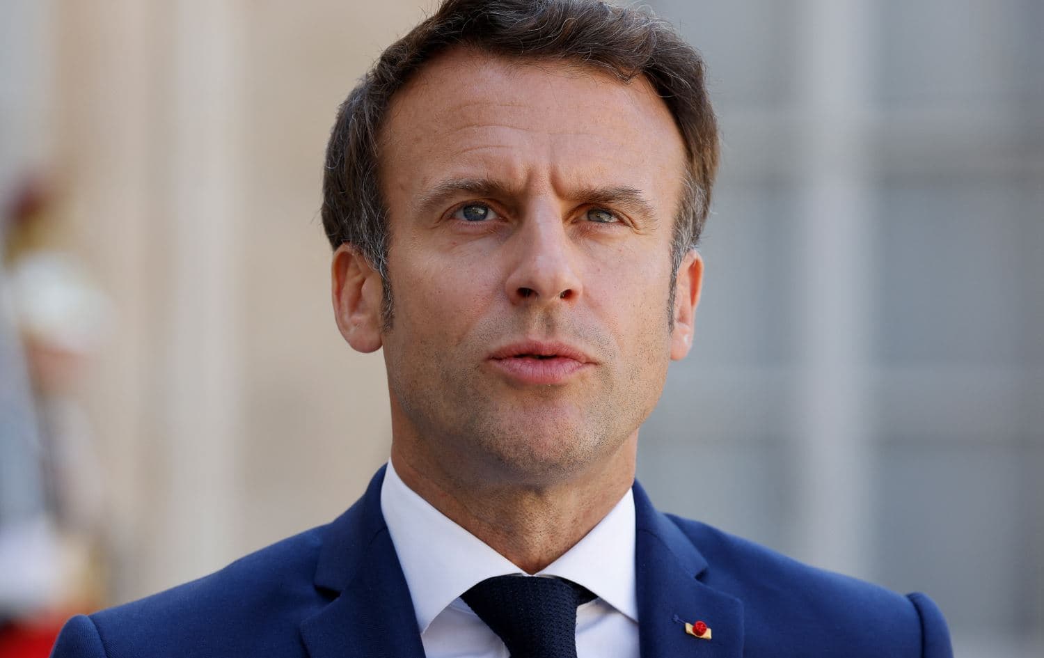 French President Emmanuel Macron gives a joint statement with the Moldovan president after their meeting at the Elysee Palace in Paris on May 19, 2022. Photo: AFP