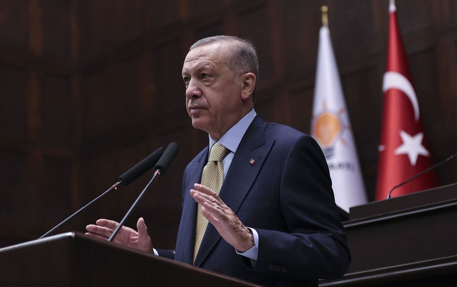 Turkey’s President Recep Tayyip Erdogan giving a speech at a Justice and Development Party (AK Party) meeting on June 1, 2022. Photo: Anadolu Agency