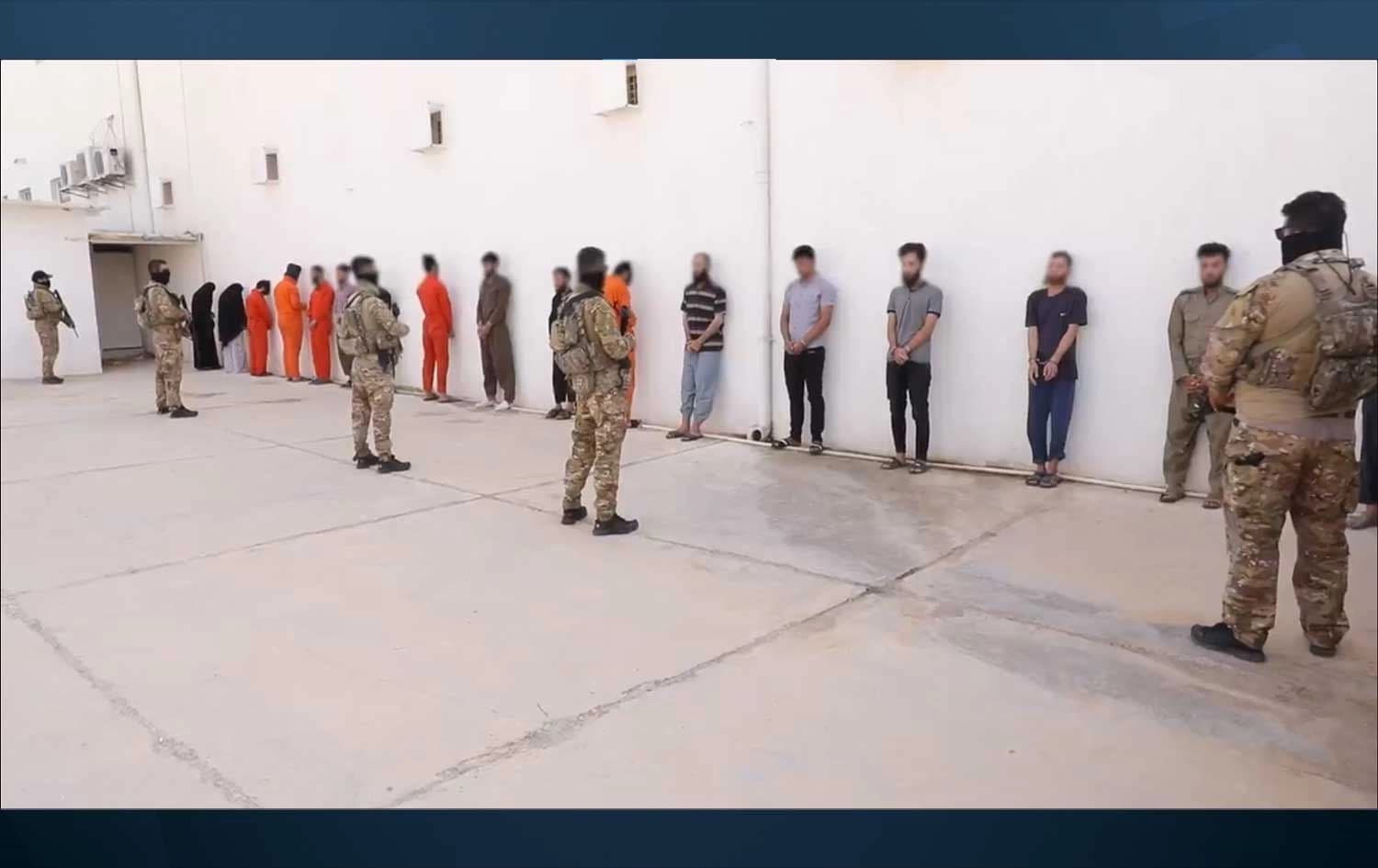The suspected ISIS members who were recently arrested by Asayish in Sulaimani province. Photo: Sulaimani Asayish