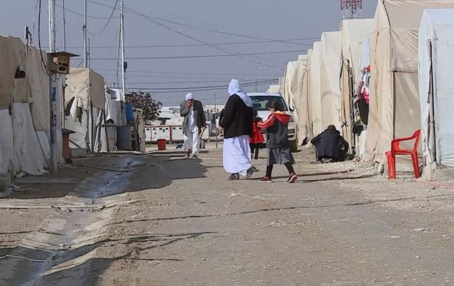 کەمپێکی ئاوارەکانی کوردانی ئێزدی لە دهۆک