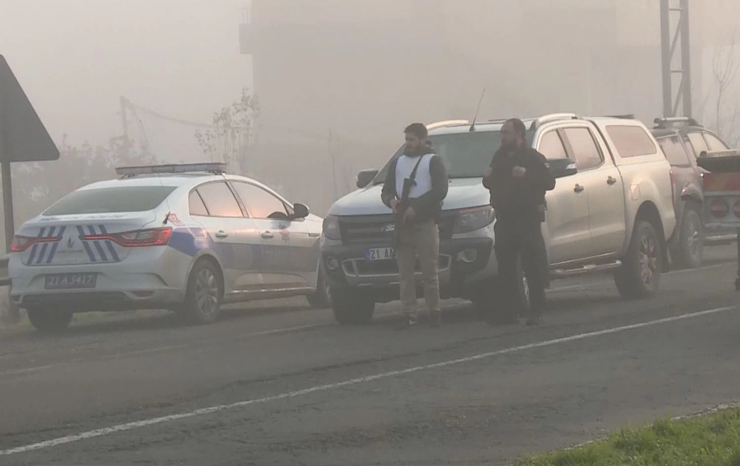Police teams at the scene of the Diyarbakir blast on December 16, 2022. Photo: Rudaw