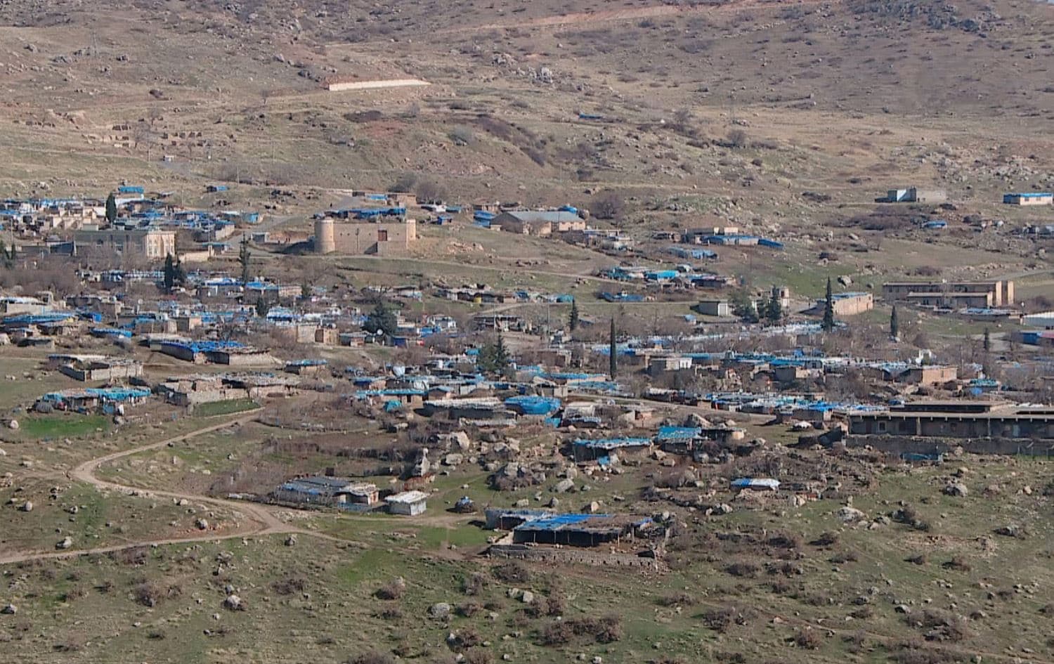 گوندێکی سنووری پارێزگای دهۆک. وێنە: رووداو 