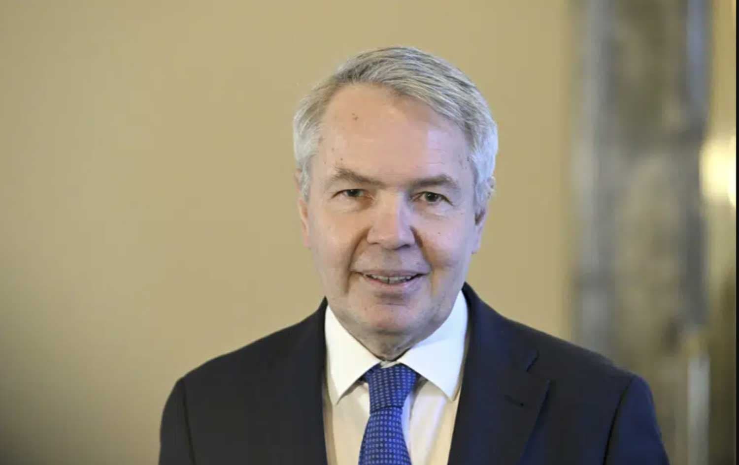 Finland’s top diplomat hints at joining NATO without Sweden
