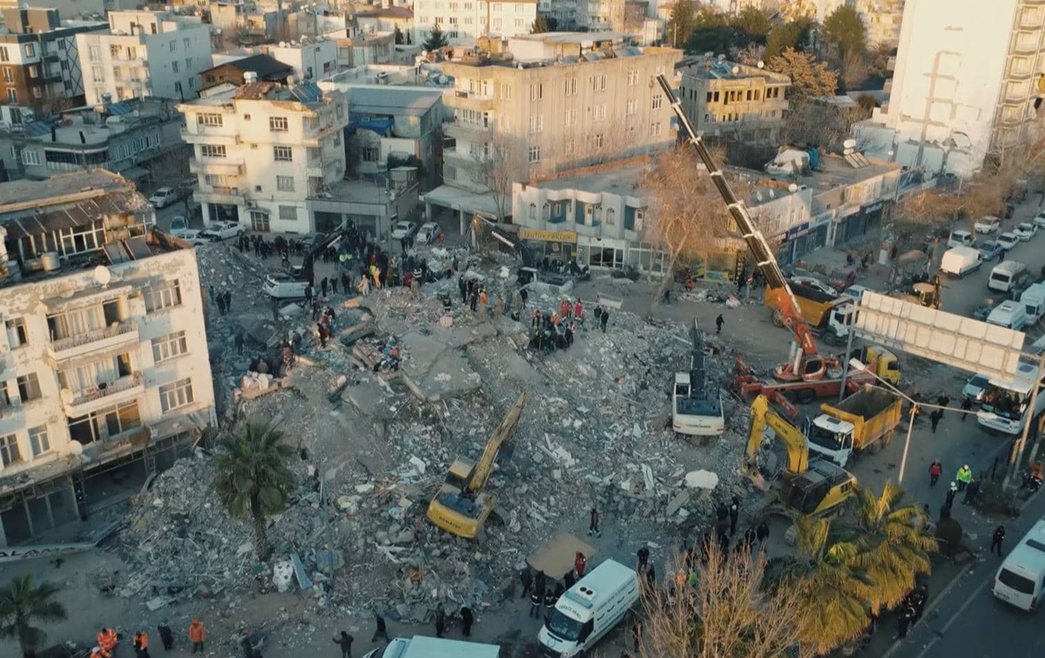 Locals claim no government aid arrived in quake-struck Adiyaman