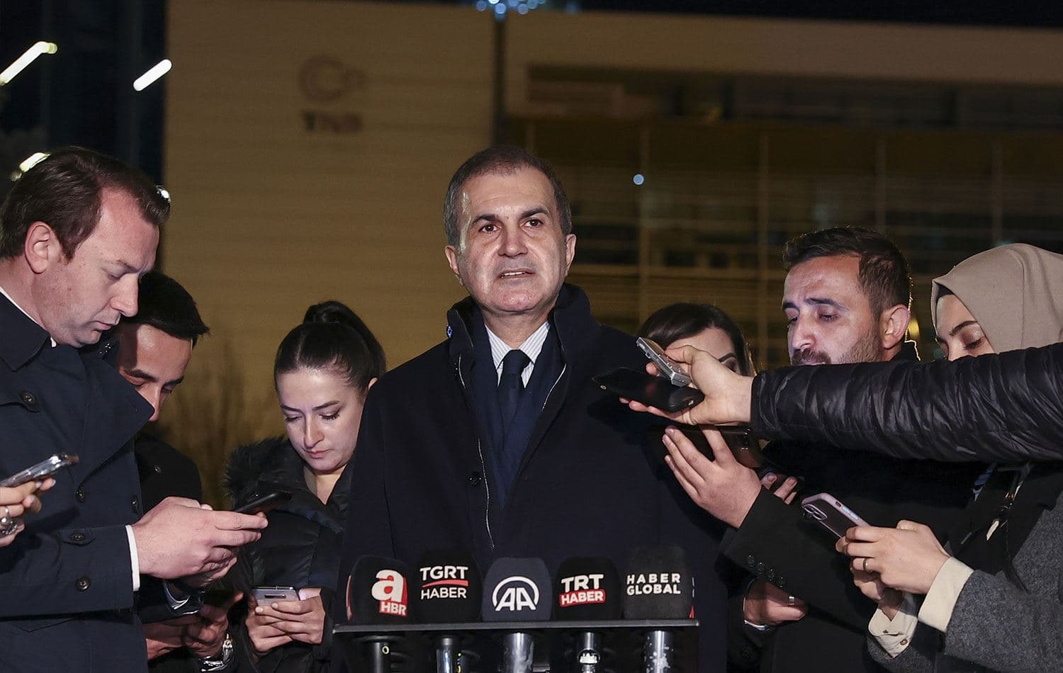 AK Parti Sözcüsü Ömer Çelik