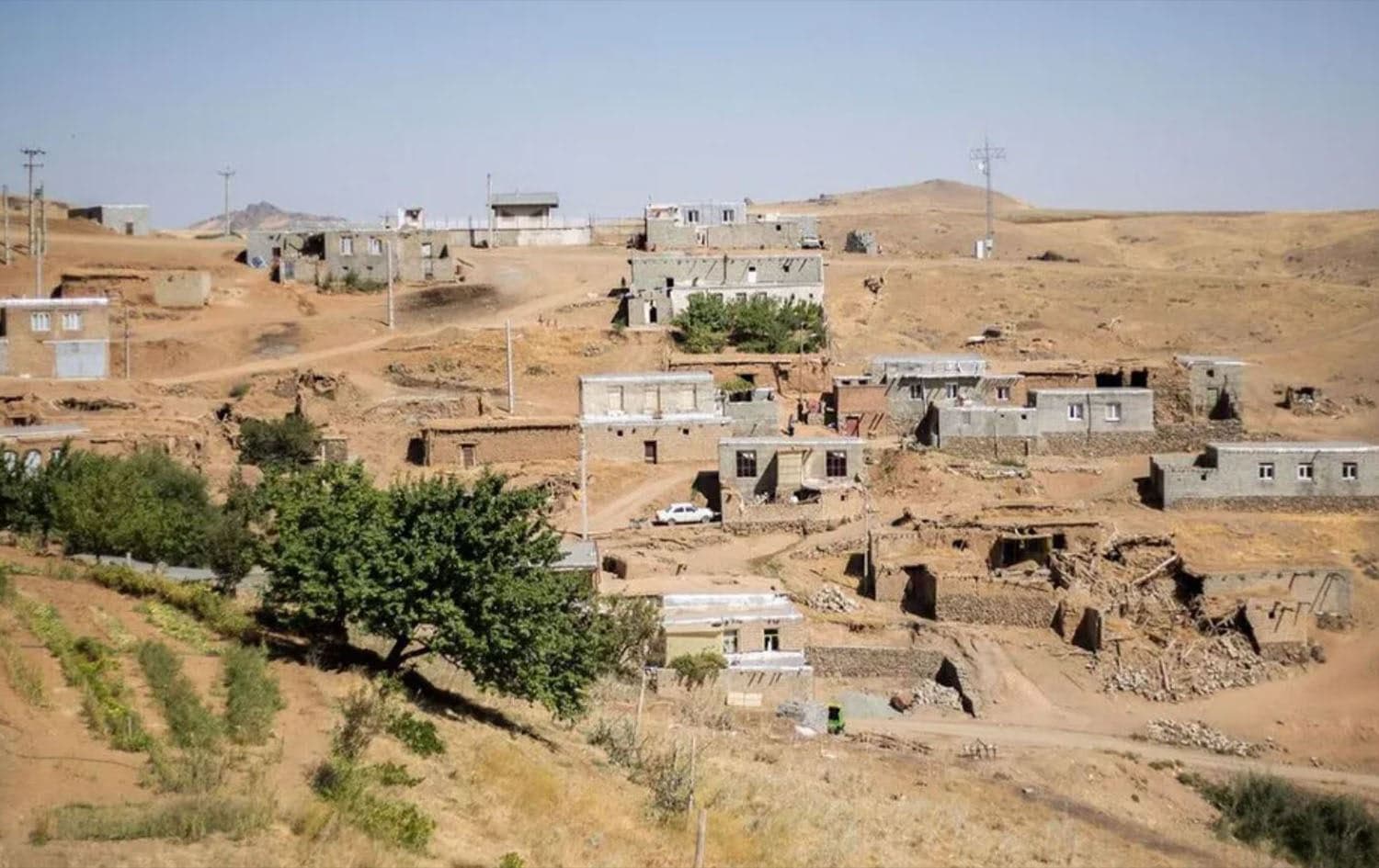 Supaya Pasdaran daxwaza valakirina 33 gundên Rojhilatê Kurdistanê kir