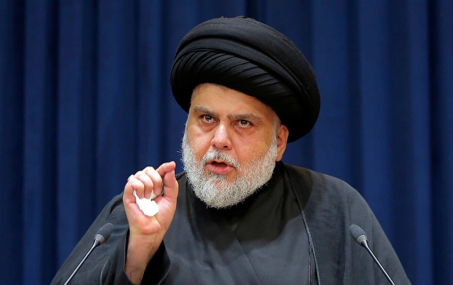 Influential Shiite cleric Muqtada al-Sadr, makes a speech from his house in Najaf, Iraq, August 30, 2022. Photo: Anmar Khalil/AP
