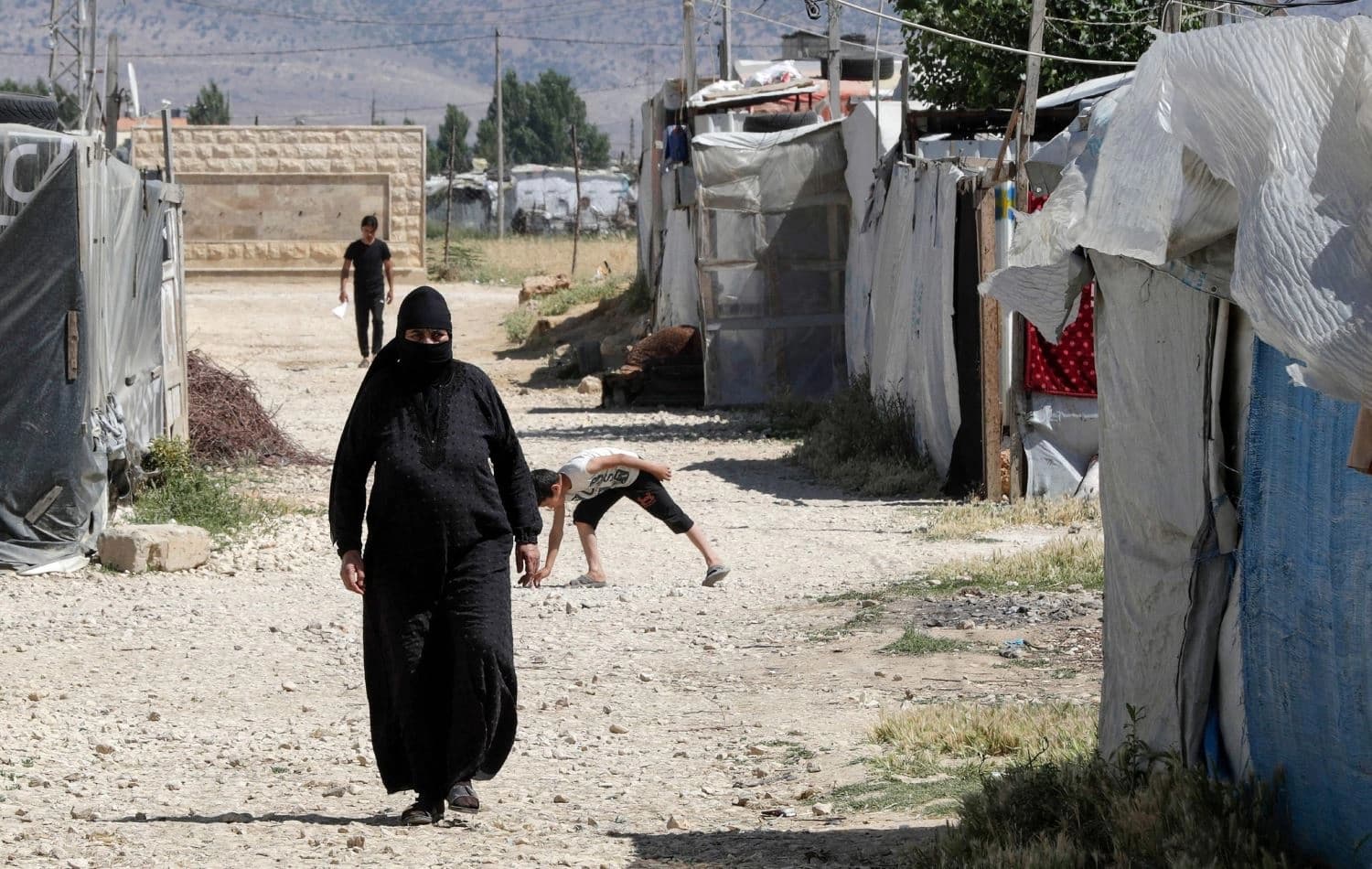 پەنابەرێکی سووریایی لە کامپی سەعدنایل لە لوبنان، وێنە: AFP